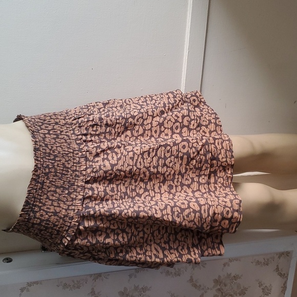 NWT RAILS Skirt Addison Animal Print Smocked Cheetah Leopard Brown Size M - Picture 2 of 10